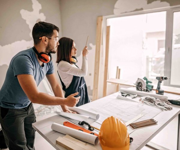 Two architects renovating an apartment